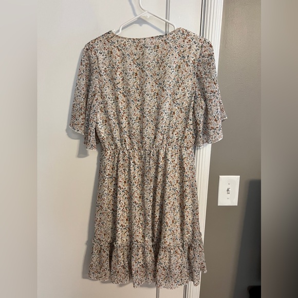 Chiffon Flowy Dress, Floral Print - Picture 5 of 6